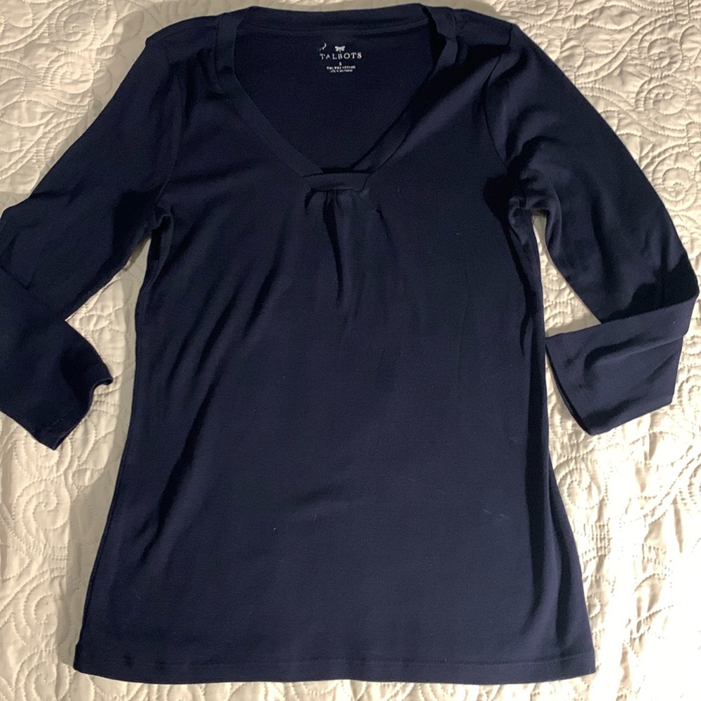 Talbots v neck T shirt Navy size Small NWOT